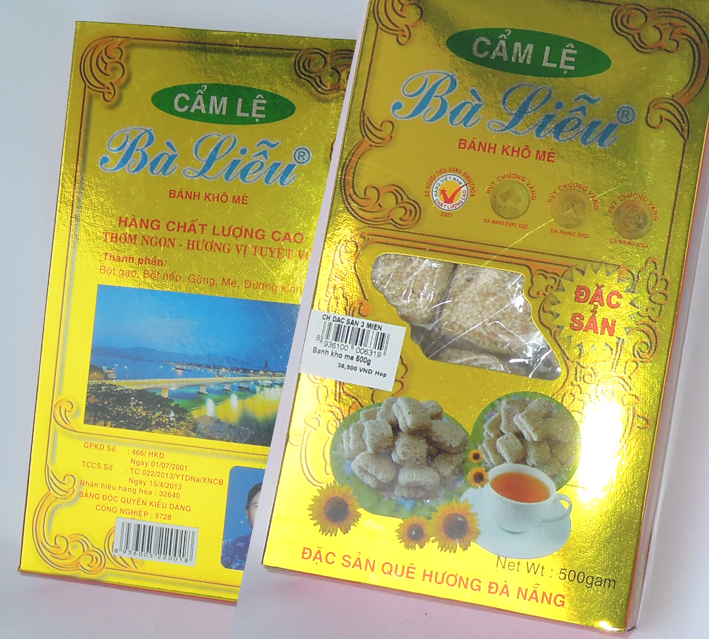 Bánh khô mè - Bánh kẹo nên mua làm quà dành cho Việt Kiều